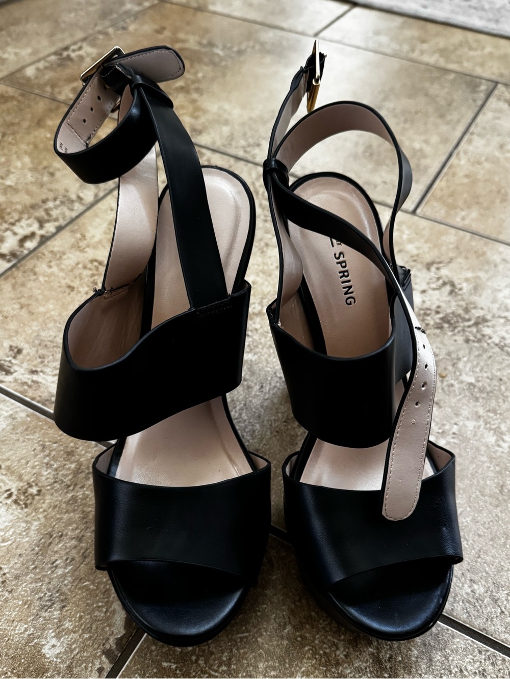 Call It Spring heels - Picture 3 of 5